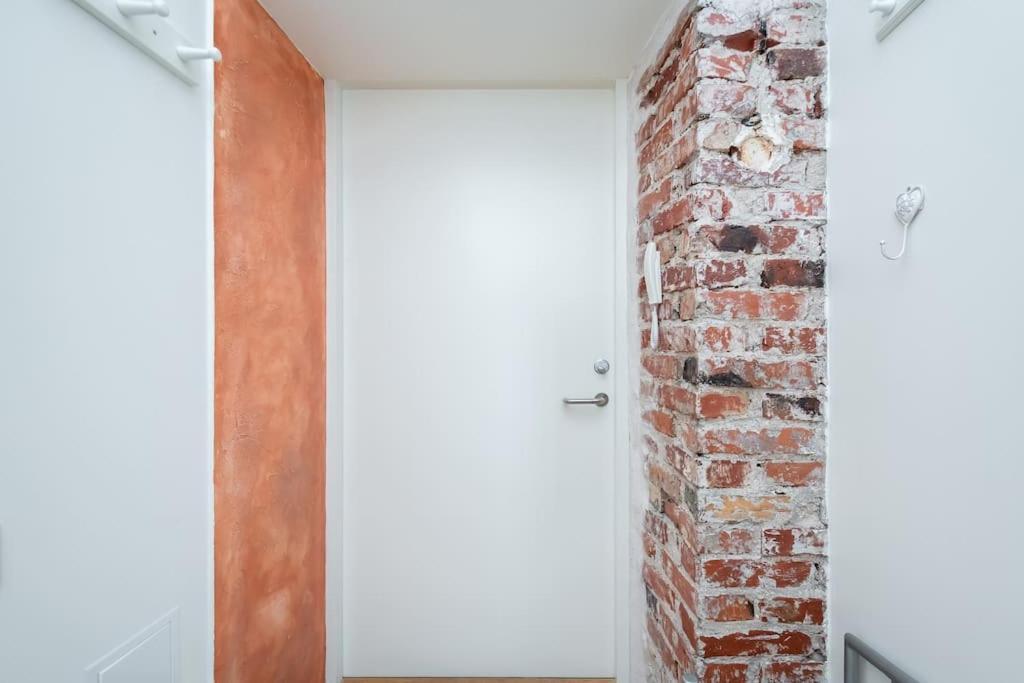 Cozy Studio Apartment Tallinn Ngoại thất bức ảnh