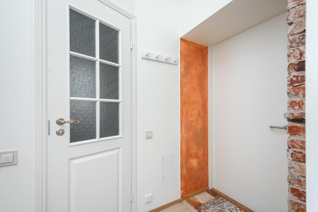 Cozy Studio Apartment Tallinn Ngoại thất bức ảnh